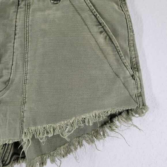 Free People Distressed Shorts Womens 6 Green Daisy Dukes BOHO Festival - Picture 3 of 11